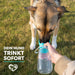Hunde-Trinkflasche 2in1 im Einsatz – Wasser- und Futterfach unterwegs